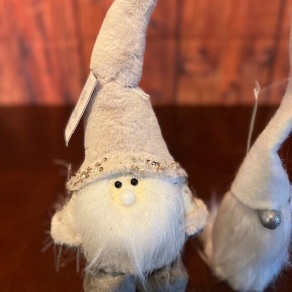 Set Of 2 Gnome Figurines With Long Hats & Beards  Decor Accents fabric - Picture 3 of 6